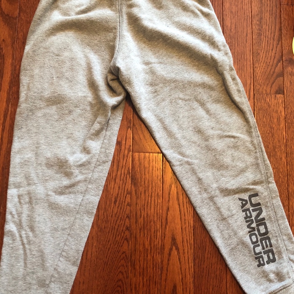 Under Armour Pants, Boy’s Youth Sm, Gray